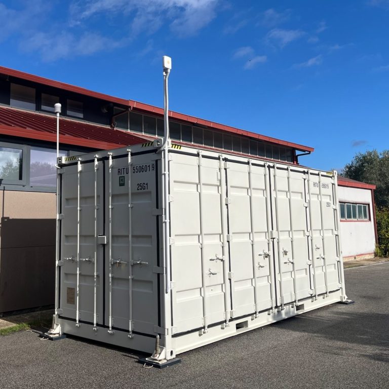 The University of Rome Tor Vergata 1-NM-2023 neutron monitor station (MONeutron) housed in a customised ISO container. The University of Rome Tor Vergata 1-NM-2023 neutron monitor station (MONeutron) housed in a customised ISO container.